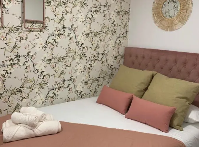 View Candesol Con Jacuzzi Privado